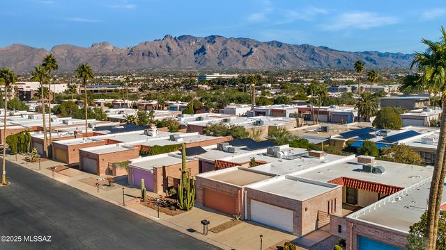 4206 N Limberlost Place, Tucson, AZ 85705