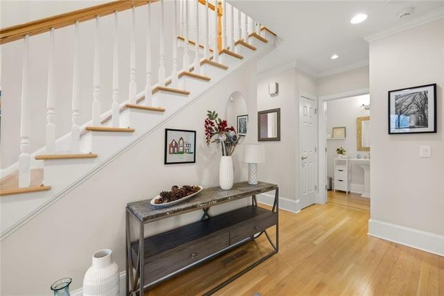 9310 Nesbit Lakes Drive, Alpharetta, GA 30022