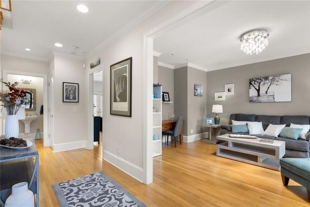 9310 Nesbit Lakes Drive, Alpharetta, GA 30022