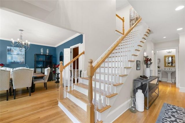 9310 Nesbit Lakes Drive, Alpharetta, GA 30022