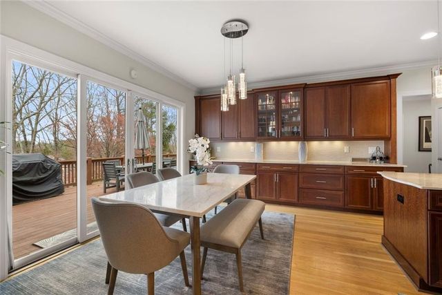 9310 Nesbit Lakes Drive, Alpharetta, GA 30022