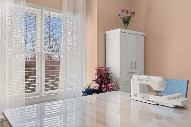 9310 Nesbit Lakes Drive, Alpharetta, GA 30022