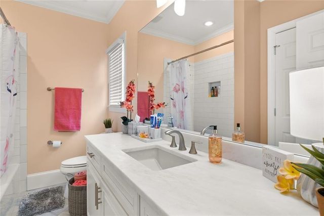 9310 Nesbit Lakes Drive, Alpharetta, GA 30022