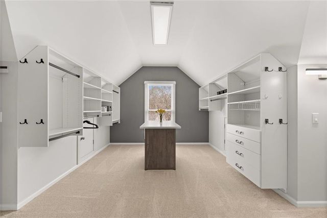 9310 Nesbit Lakes Drive, Alpharetta, GA 30022