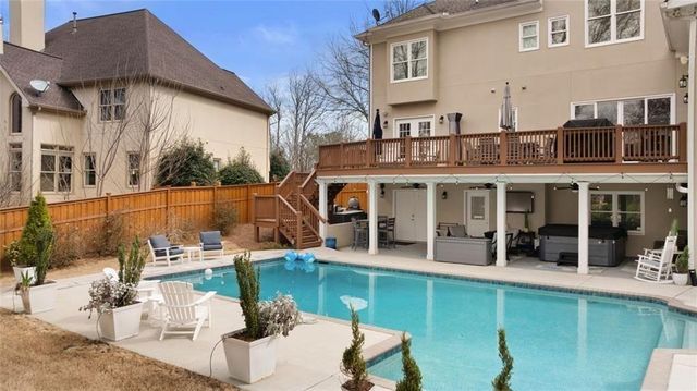 9310 Nesbit Lakes Drive, Alpharetta, GA 30022