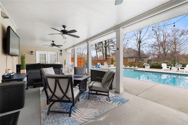 9310 Nesbit Lakes Drive, Alpharetta, GA 30022