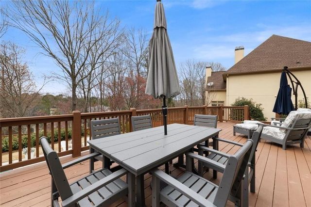 9310 Nesbit Lakes Drive, Alpharetta, GA 30022