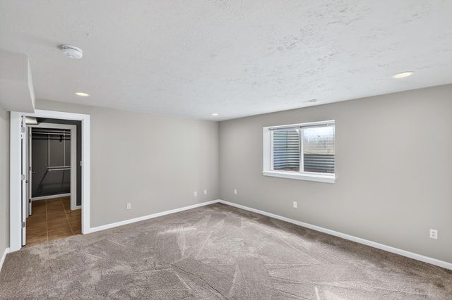 11322 E 34th Ave, Spokane, WA 99206