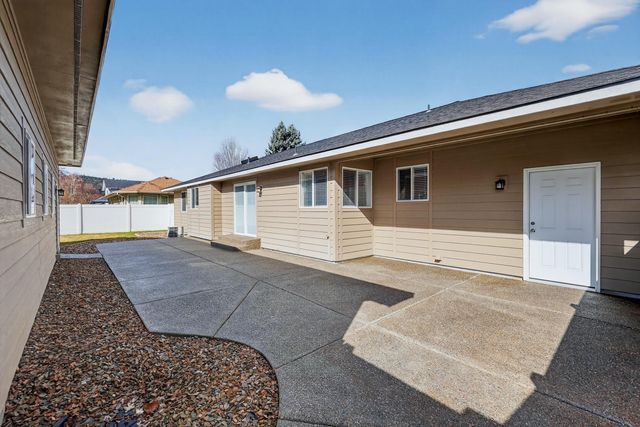 11322 E 34th Ave, Spokane, WA 99206