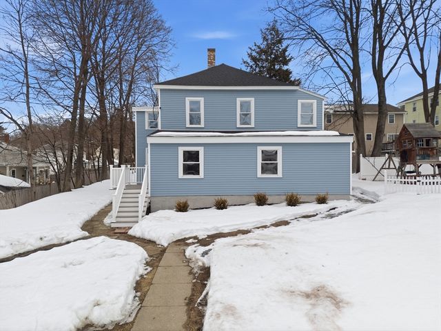 22 Douglas Ave 1, Maynard, MA 01754