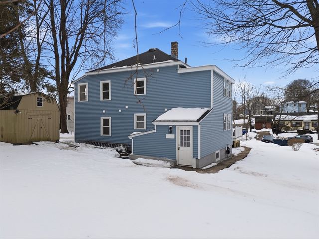 22 Douglas Ave 1, Maynard, MA 01754