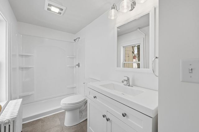 22 Douglas Ave 1, Maynard, MA 01754