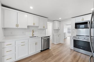 22 Douglas Ave 1, Maynard, MA 01754