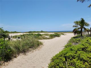 1009 N Ocean Blvd 411, Pompano Beach, FL 33062