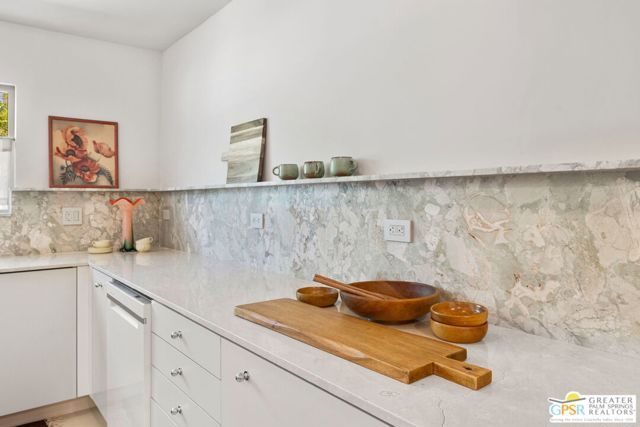 298 N Farrell Drive, Palm Springs, CA 92262