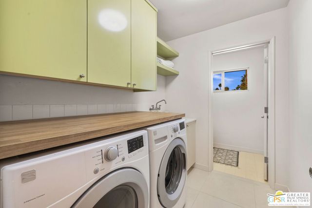 298 N Farrell Drive, Palm Springs, CA 92262