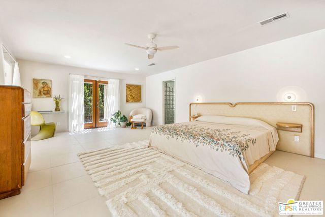 298 N Farrell Drive, Palm Springs, CA 92262