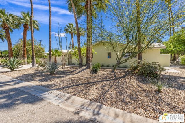 298 N Farrell Drive, Palm Springs, CA 92262