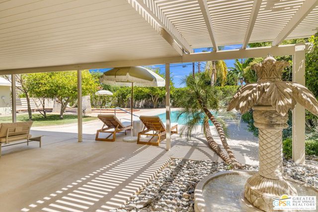 298 N Farrell Drive, Palm Springs, CA 92262