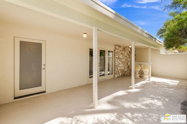 298 N Farrell Drive, Palm Springs, CA 92262