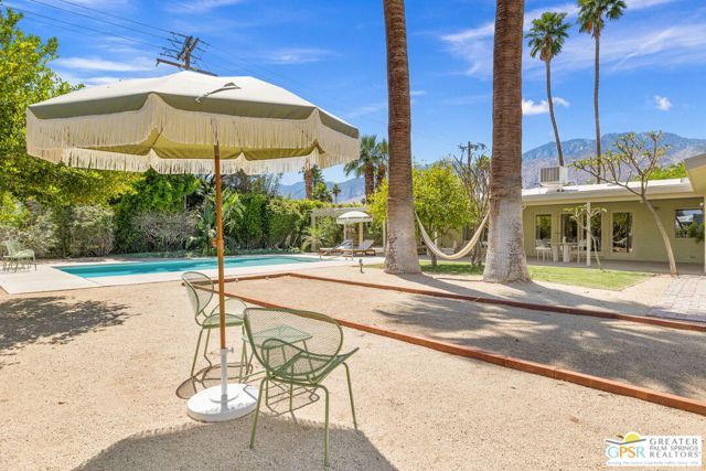 298 N Farrell Drive, Palm Springs, CA 92262
