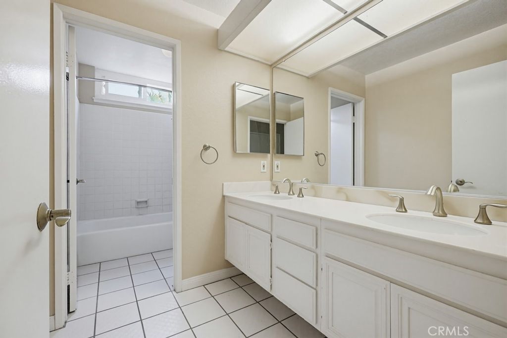 Image 28 of property listing at 22455 Melida, Mission Viejo, CA 92691