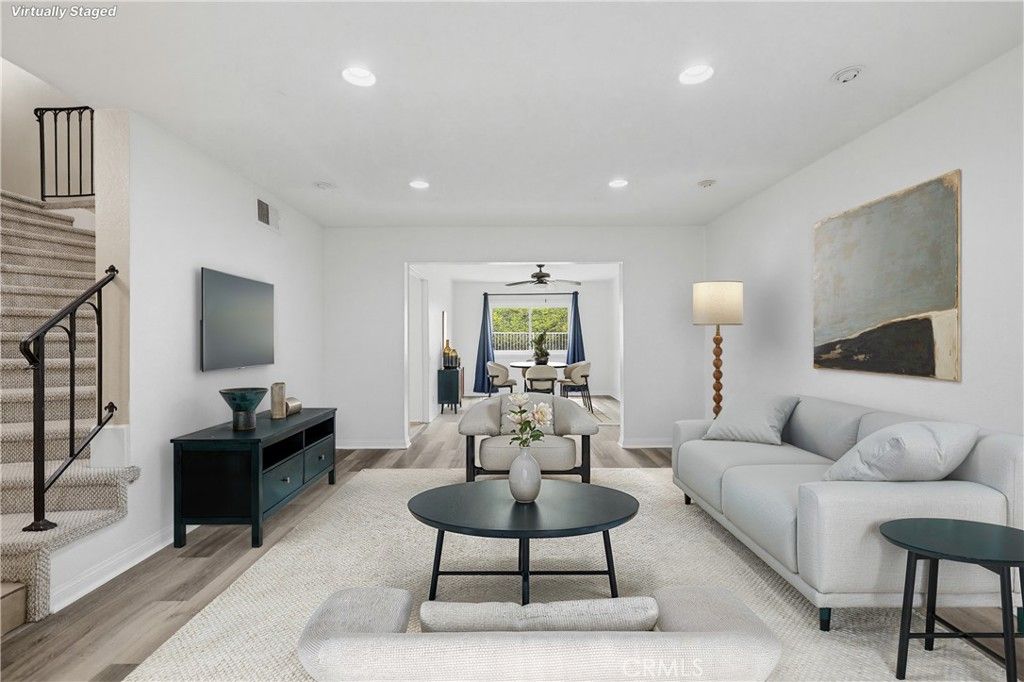 Image 3 of property listing at 22455 Melida, Mission Viejo, CA 92691