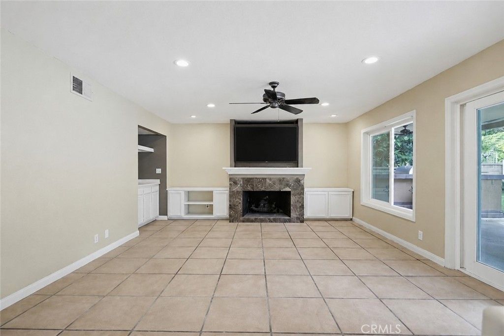 Image 7 of property listing at 22455 Melida, Mission Viejo, CA 92691