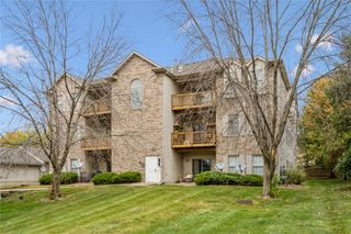 2857 Coral Court 302, Coralville, IA 52241