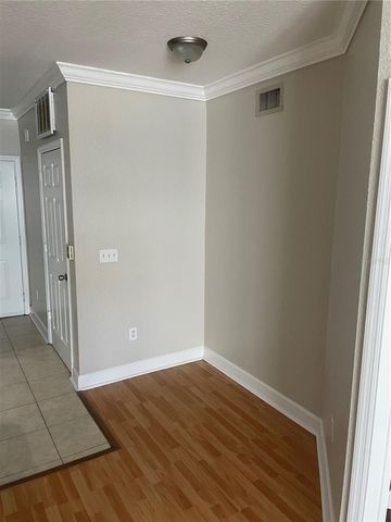 202 E SOUTH STREET 5049, Orlando, FL 32801