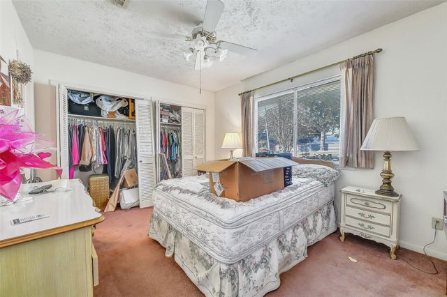 103 Echo Avenue, Friendswood, TX 77546