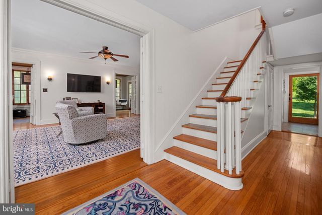 2770 S DELAWARE DR, Easton, PA 18042