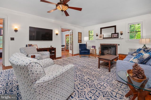2770 S DELAWARE DR, Easton, PA 18042