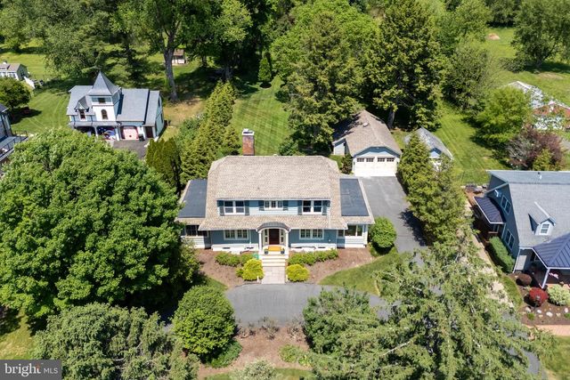 2770 S DELAWARE DR, Easton, PA 18042
