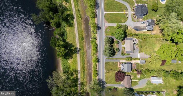 2770 S DELAWARE DR, Easton, PA 18042