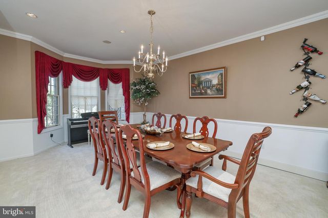15 SCENIC DR, Ewing, NJ 08628