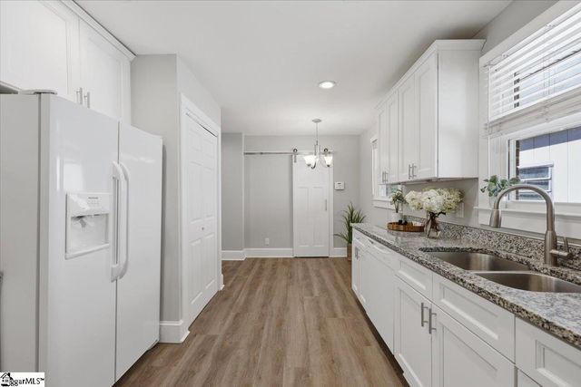 5 Lamar Circle, Greenville, SC 29605