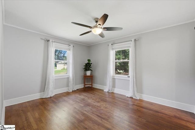 5 Lamar Circle, Greenville, SC 29605