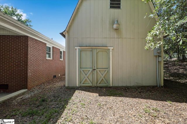 5 Lamar Circle, Greenville, SC 29605