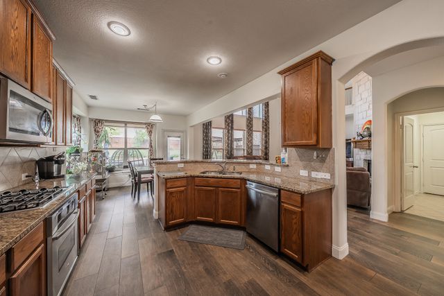 6216 Lamb Creek Drive, Fort Worth, TX 76179