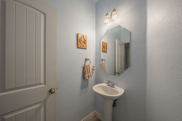 6216 Lamb Creek Drive, Fort Worth, TX 76179