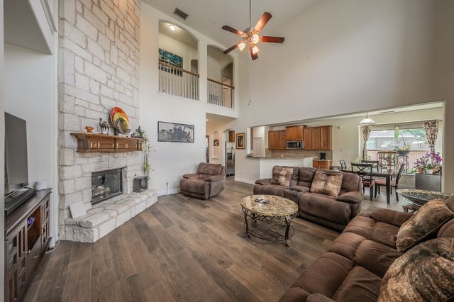 6216 Lamb Creek Drive, Fort Worth, TX 76179