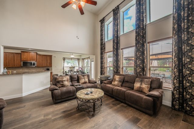 6216 Lamb Creek Drive, Fort Worth, TX 76179