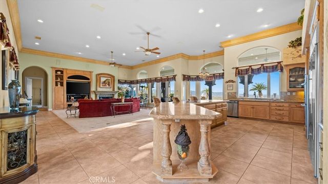 20390 Christo Court, Lake Mathews, CA 92570