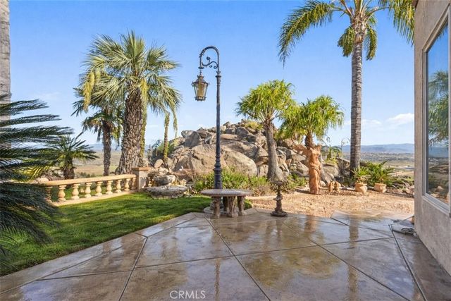 20390 Christo Court, Lake Mathews, CA 92570