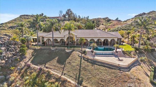 20390 Christo Court, Lake Mathews, CA 92570