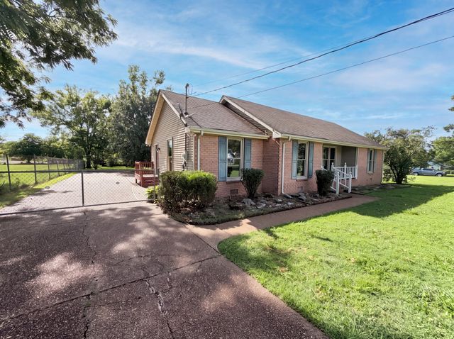 311 Forest Park Rd, Madison, TN 37115