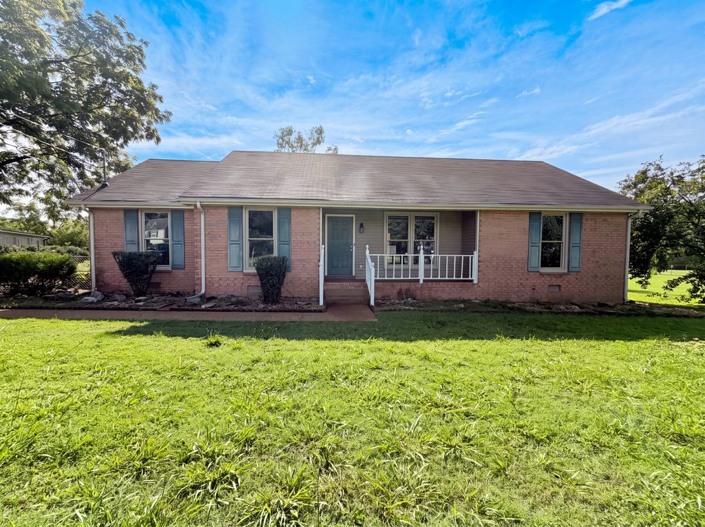 311 Forest Park Rd, Madison, TN 37115