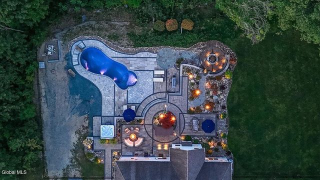 54 Walden Circle, Stillwater, NY 12866