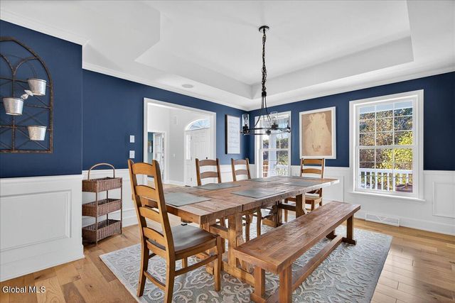 54 Walden Circle, Stillwater, NY 12866